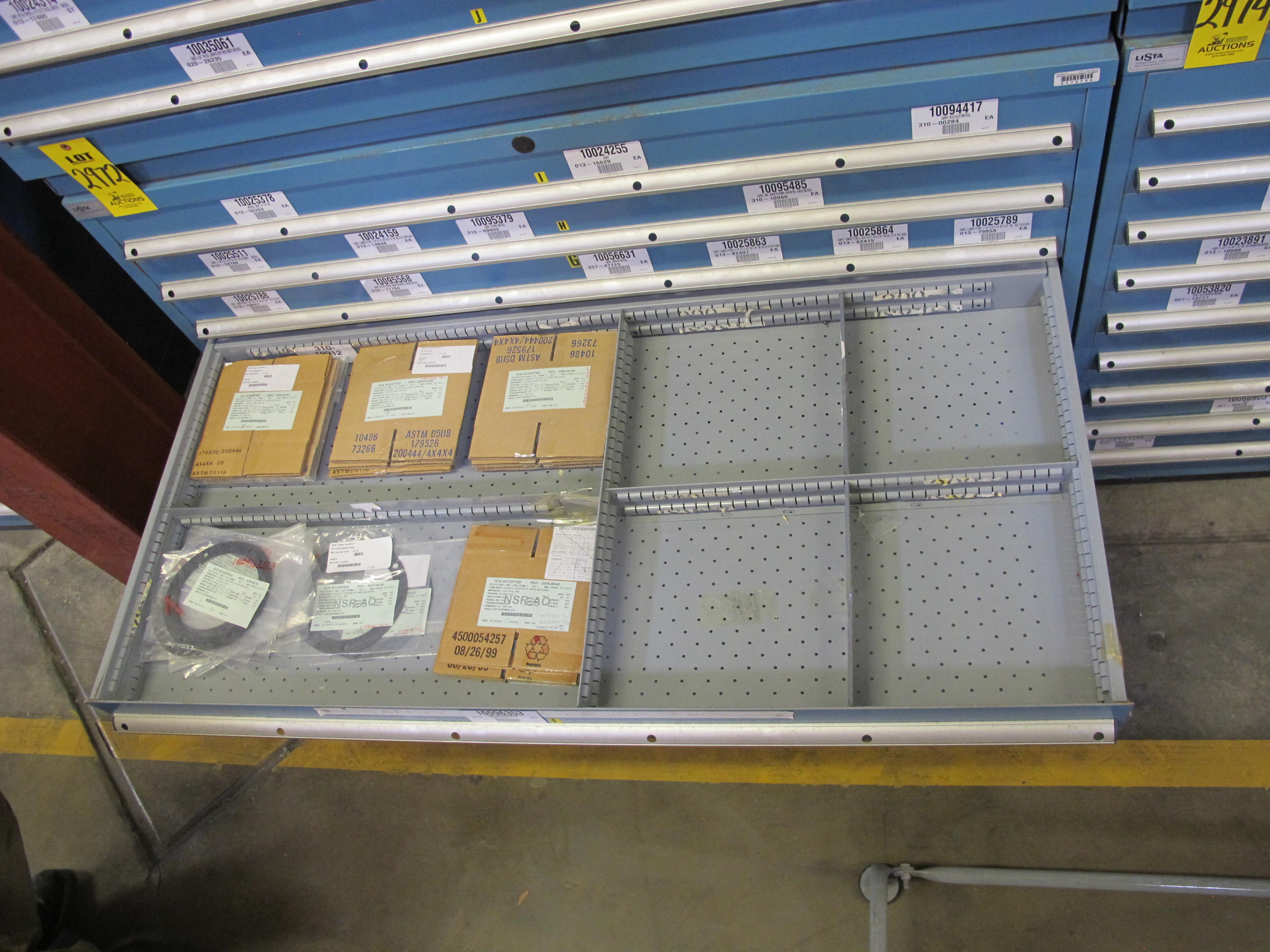 LISTA HEAVY DUTY 9-DRAWER PARTS CABINET W/ CONTENTS (W-50) LOADING & HANDLING FEE $25-